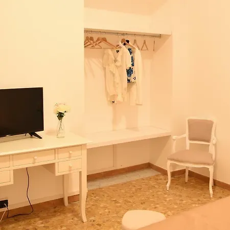 Bed & Breakfast Bonnes Naples